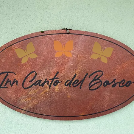 Canto Del Bosco Apartment
