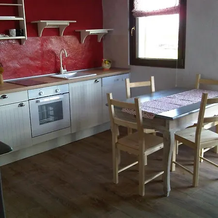 Canto Del Bosco Apartment